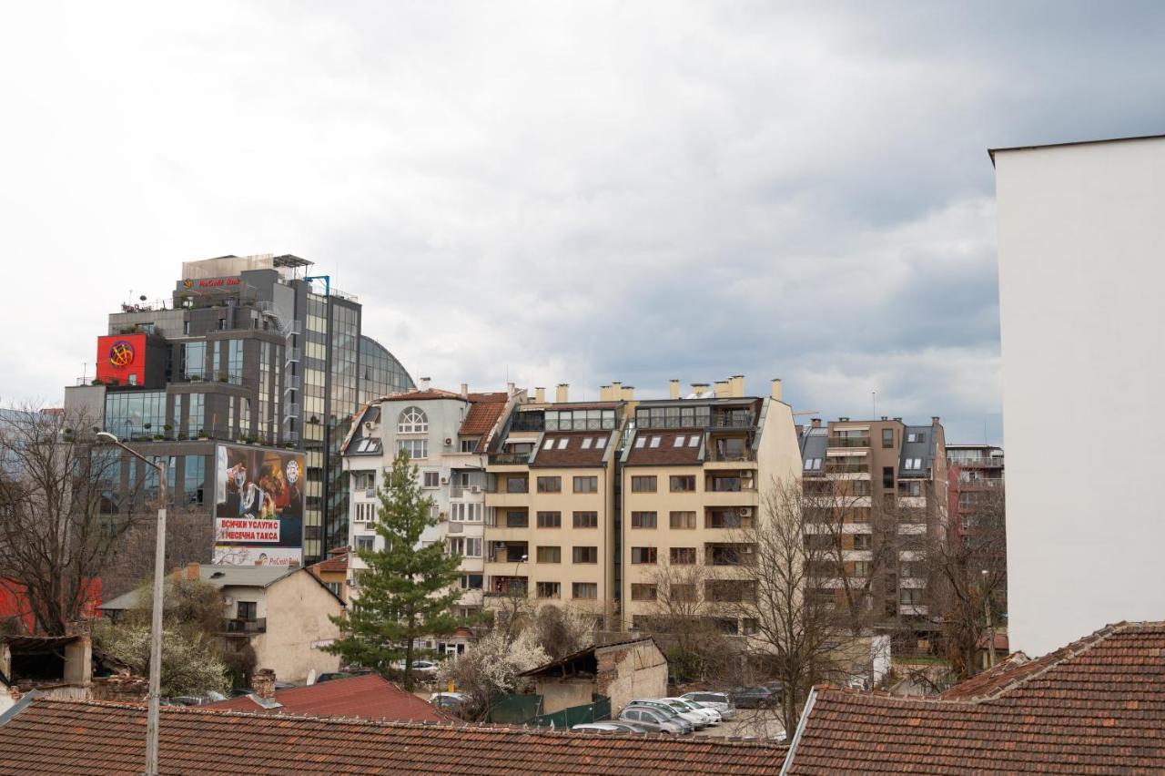 Sunny 1Bdr Apartment Near Center Sofie Exteriér fotografie